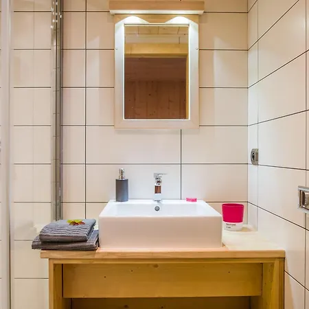 Chalet Les Des Liarets *