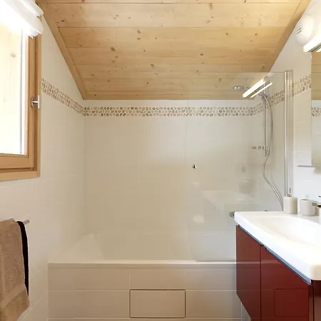 Chalet Les Des Liarets